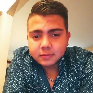 Meet your Posher, Manuel